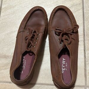Sperry shoes